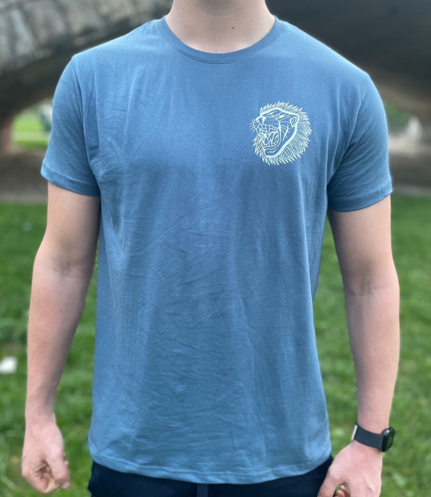 T-Shirt "Löwe Brüllend"